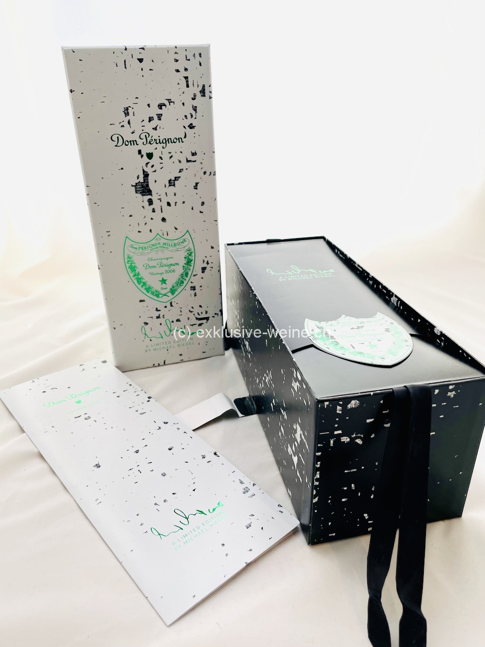 Dom Pérignon Michael Riedel 2006 Label Box open
