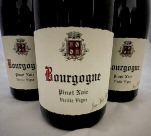Domaine Fourrier Pinot Noir Bourgogne 2023 Rhombus